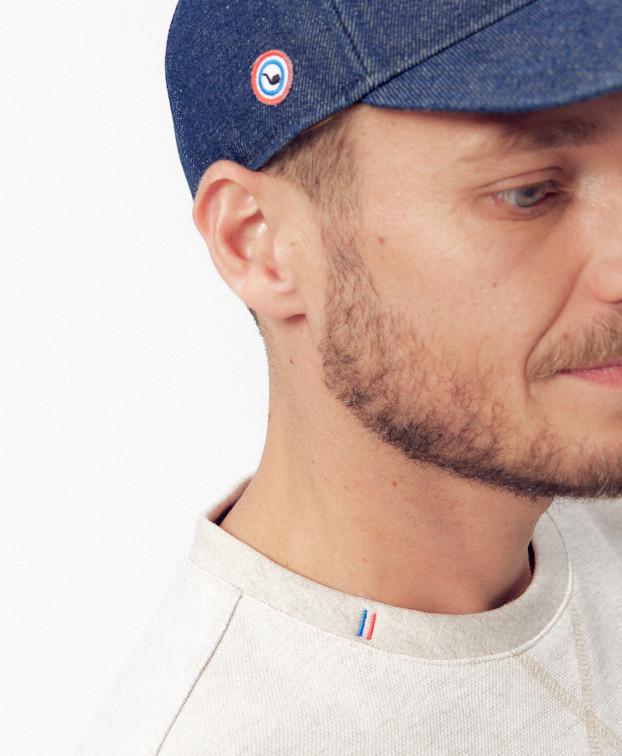 Sweat Paul recyclé beige clair – La Gentle Factory – Vue col Sweat Paul recyclé beige clair – La Gentle Factory – Vue col