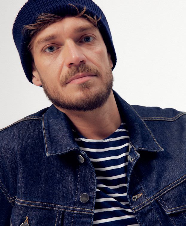 Veste en jean Victor en coton bio - Vue homme col Veste en jean Victor en coton bio - Vue homme col
