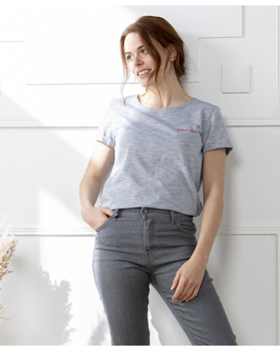 Tee-shirt Maryse bleu brodé - Vue silhouette