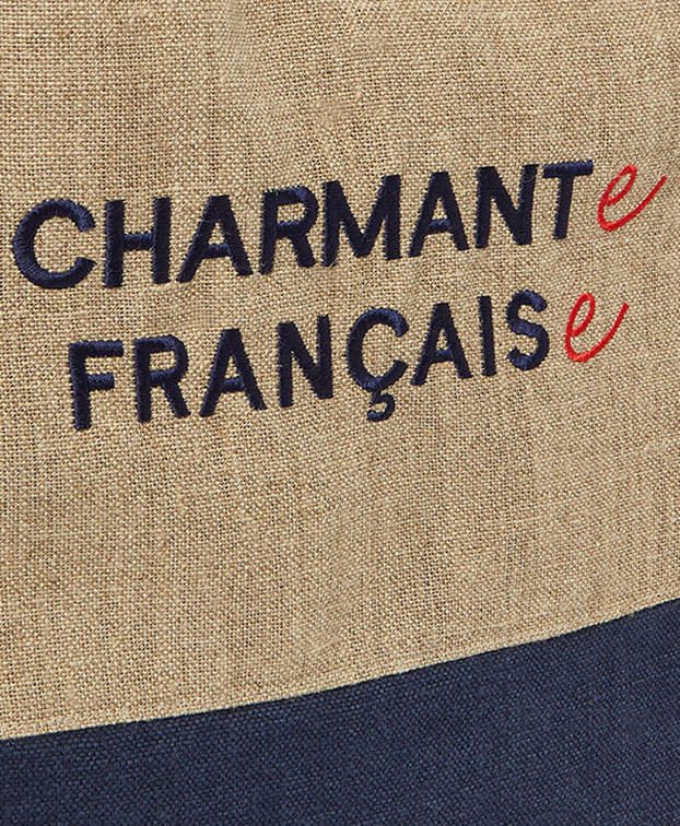 Sac 48H Sylvaine en lin - Vue détail broderie Sac 48H Sylvaine en lin - Vue détail broderie