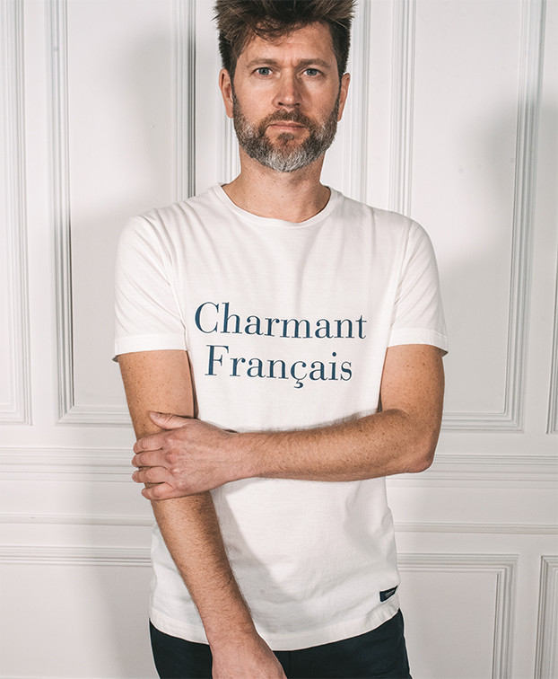 Tee-shirt Philibert "Charmant" écru en coton bio - Vue de face Tee-shirt Philibert "Charmant" écru en coton bio - Vue de face