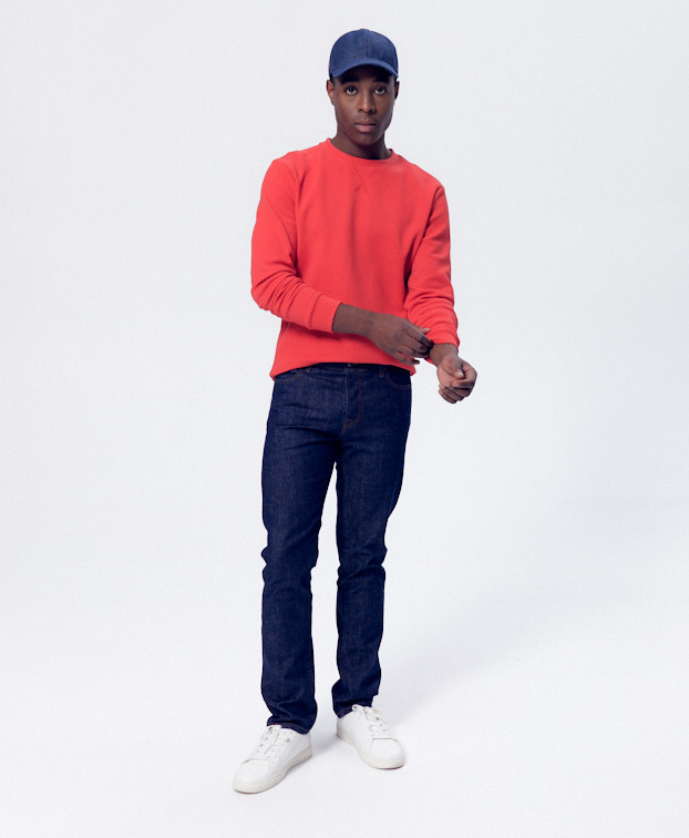 Jean Billy droit brut en coton bio - L32 - La Gentle Factory - Silhouette complète Jean Billy droit brut en coton bio - L32 - La Gentle Factory - Silhouette complète