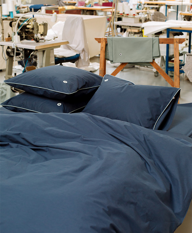 Parure de lit bleue en coton bio - La Gentle Factory - Vue d'ensemble