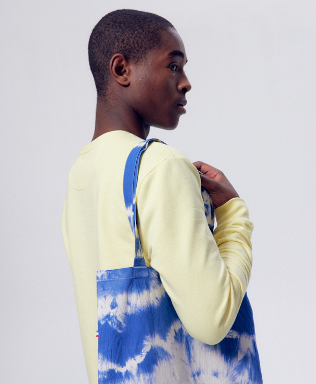 Tote bag Tim Tie & Dye bleu en coton bio - La Gentle Factory - Vue profil