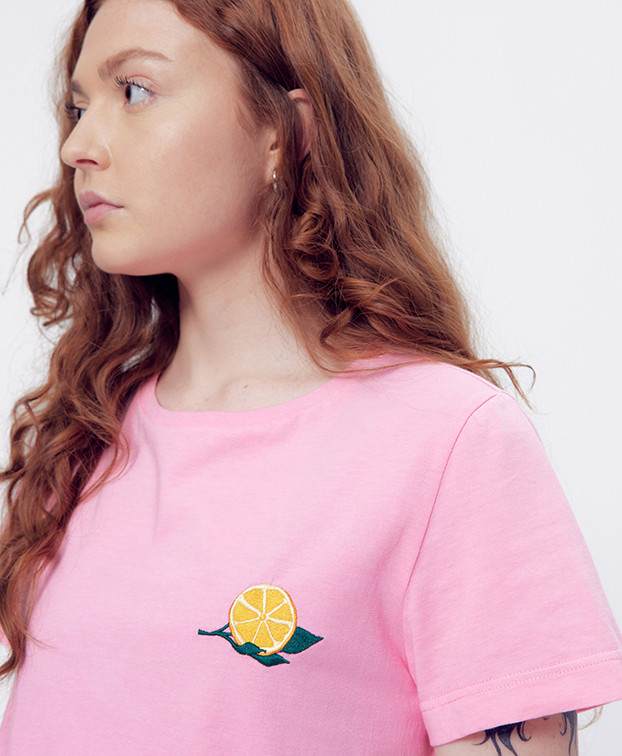 Tee-shirt Prune à broder "Orangeade" rose - La Gentle Factory - Vue broderie Tee-shirt Prune à broder "Orangeade" rose - La Gentle Factory - Vue broderie