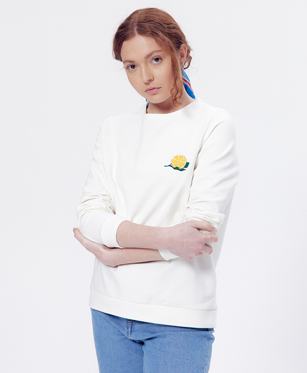 Sweat Bérénice brodé "Orangeade" écru - La Gentle Factory - Vue buste Sweat Bérénice brodé "Orangeade" écru - La Gentle Factory - Vue buste