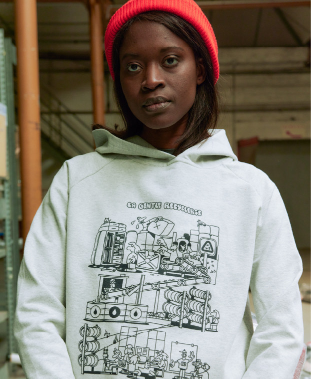 Sweat à Capuche Carmen La Recyclerie gris chiné clair - La Gentle Factory - Vue portrait