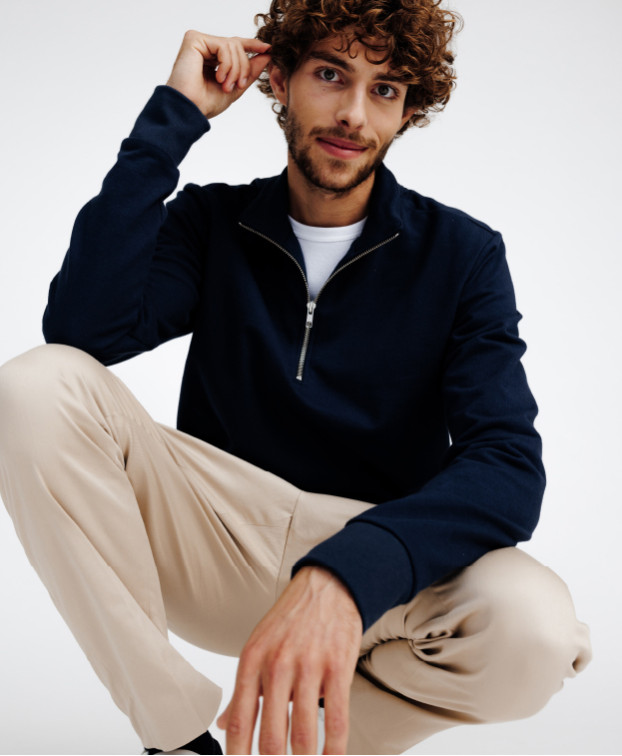 Sweat col camionneur Chad Bleu marine - La Gentle Factory -  Vue zoomé