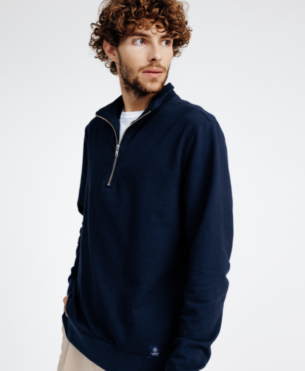 Sweat col camionneur Chad Bleu marine - La Gentle Factory -  Vue de profil
