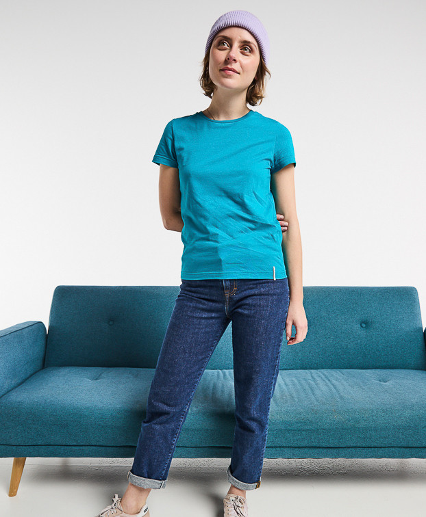 Julienne, le tee-shirt femme tout simple  Bleu - La Gentle Factory - Vue silhouette