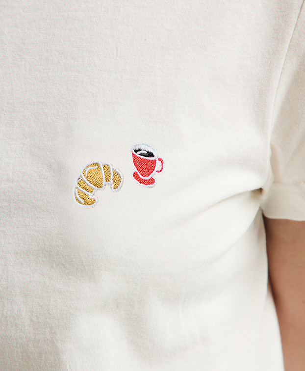 T-shirt femme Made in France écru brodé café croissant Coton Bio - La Gentle Factory