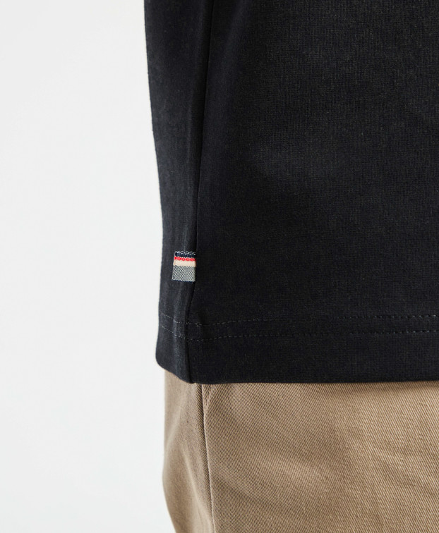 Tee-shirt Isao lourd en maille milano noir made in France - côté