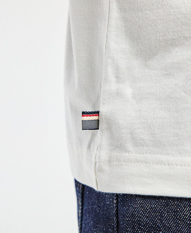 Tee-shirt Barthelemien écru à poche Le Mur des Je t'aime en coton bio - tricolore