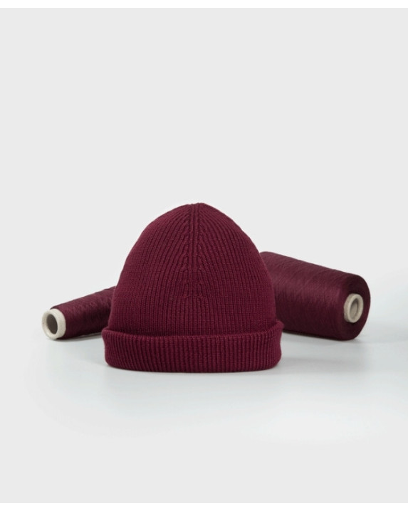 Bonnet Briac bordeaux made in France en laine mérinos - aplat