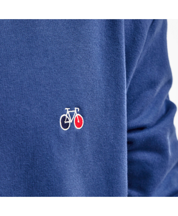 Sweat bleu made in France brodé bleu blanc rouge en coton bio - Benoit - La gentle Factory - zoom sur la broderie