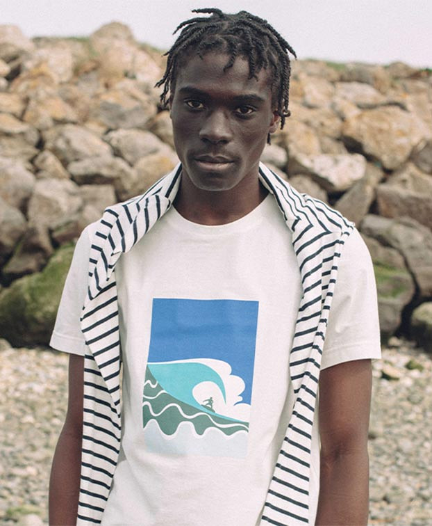 Tee-shirt Philibert "Surfeur" écru en coton bio - de face - La Gentle Factory