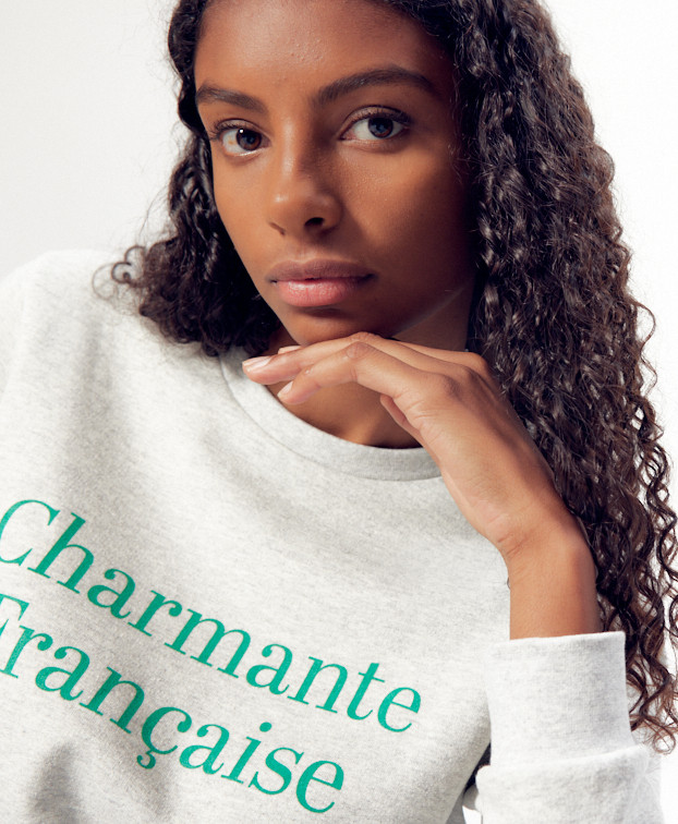 Sweat Stella "Charmante" gris - vue principale Sweat Stella "Charmante" gris - vue principale