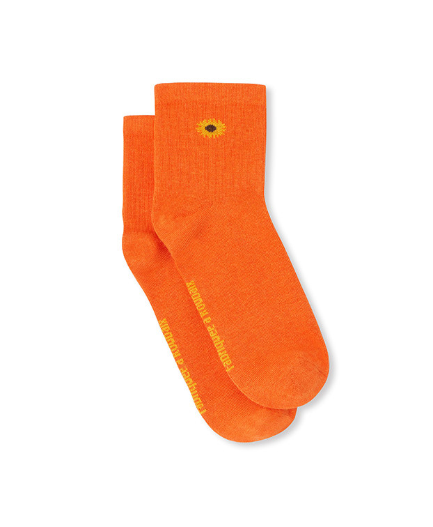 Chaussettes Clémentine orange vif en coton bio - La Gentle Factory - Vue principale à plat Chaussettes Clémentine orange vif en coton bio - La Gentle Factory - Vue principale à plat