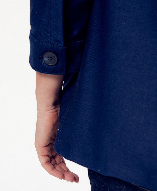 Veste de travail Valentine brut en coton bio - La Gentle factory - Zoom bouton Veste de travail Valentine brut en coton bio - La Gentle factory - Zoom bouton