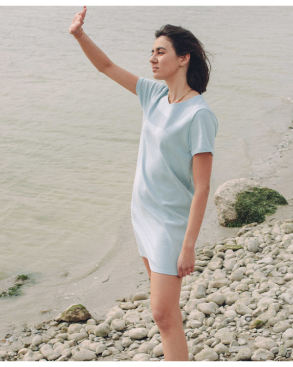 Robe Rita bleu recyclée - La Gentle Factory - Vue silhouette complète