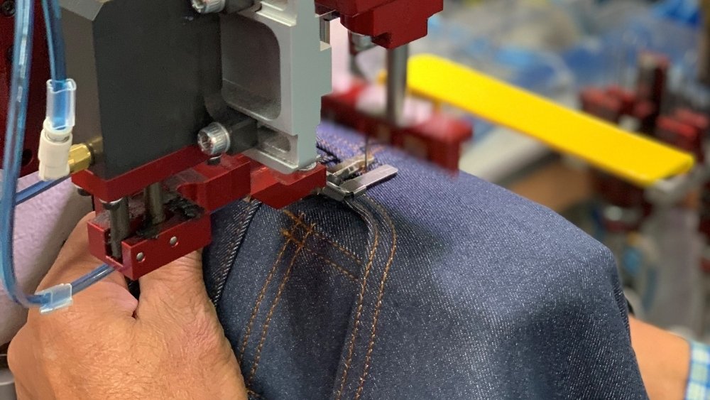 Atelier de confection de jeans made in France