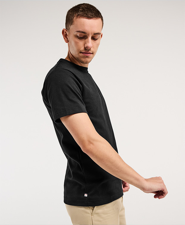 Tee-shirt Isao lourd en maille milano noir made in France Tee-shirt Isao lourd en maille milano noir made in France