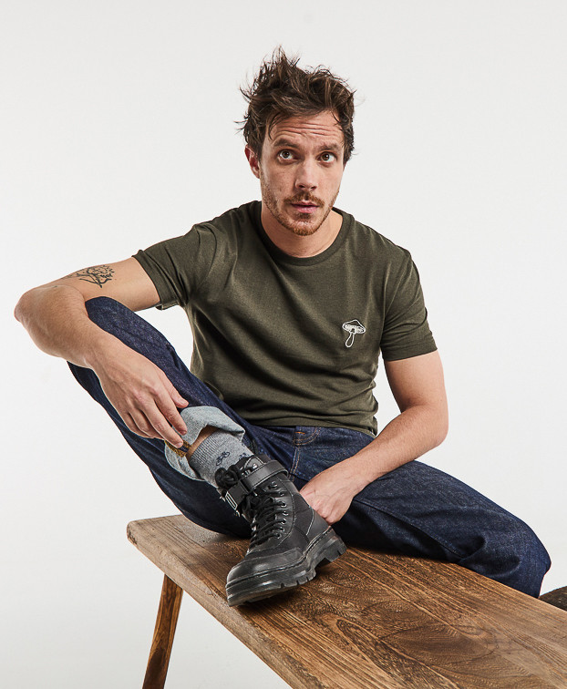 T Shirt Made In France Brodé Baptiste Kaki Recyclé - La Gentle Factory T Shirt Made In France Brodé Baptiste Kaki Recyclé - La Gentle Factory
