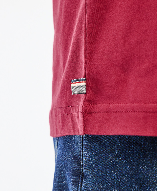 Tee-shirt Barthélémien brodé "French Food Club" bordeaux en coton bio - La Gentle Factory